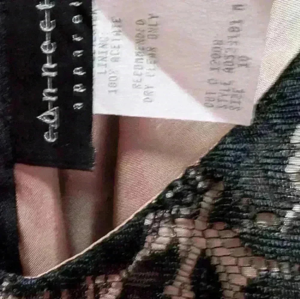 Black and Pink Lace Dress Size 10 - Picture 4 of 4